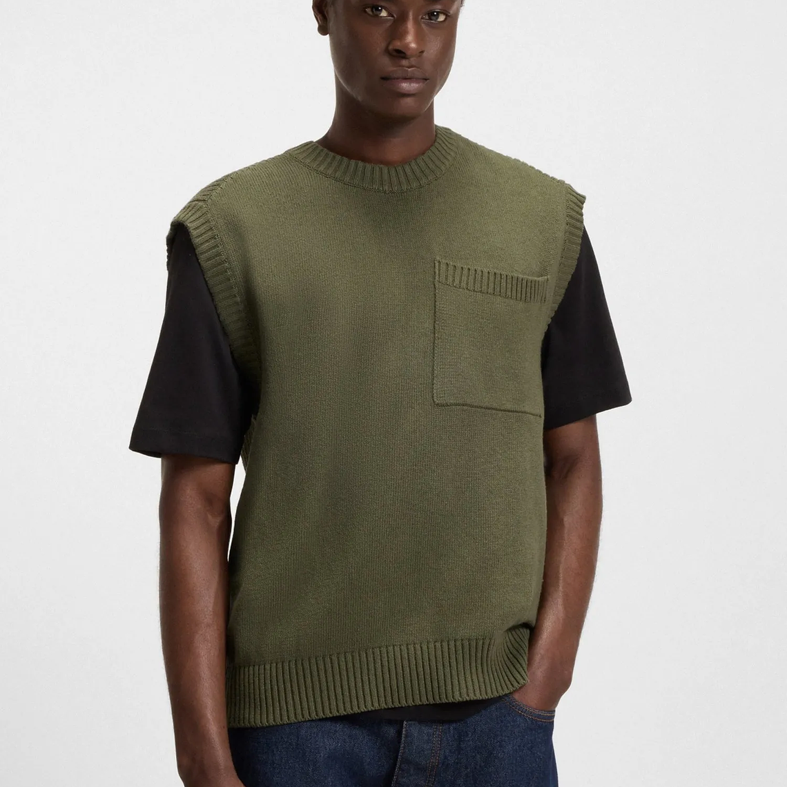 BUZO DE PUNTO RELAXED FIT CON BOLSILLO EN EL PECHO SUETÉR RELAXED FIT HOMBRE 3