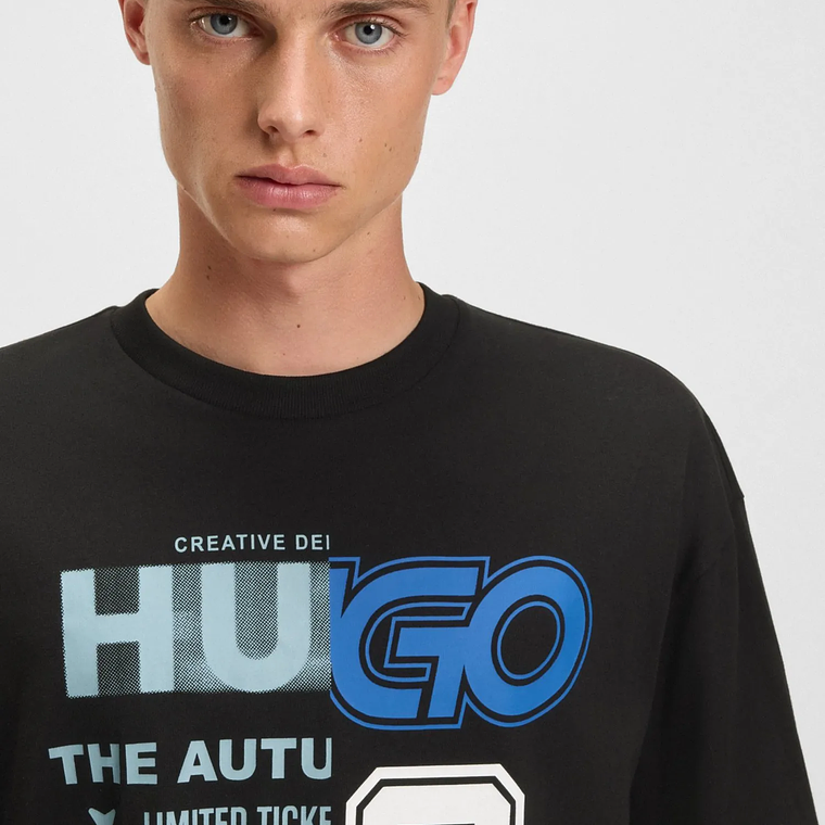 CAMISETA DE PUNTO DE ALGODÓN CON ILUSTRACIÓN DE LOGO PLAYERA LOOSE FIT HOMBRE 2