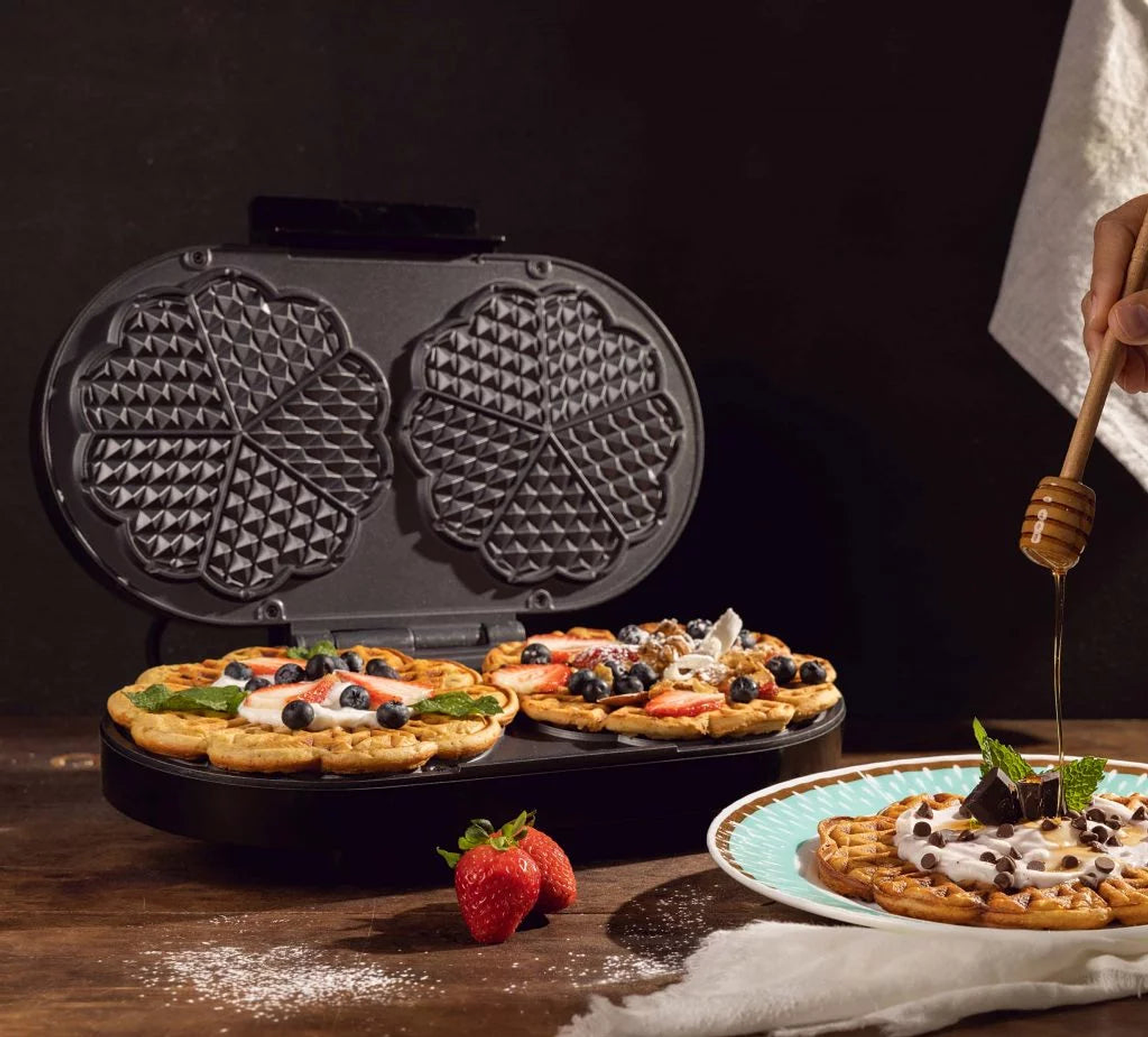 Waflera Eléctrica 2 Puestos Negro / Home Elements 3
