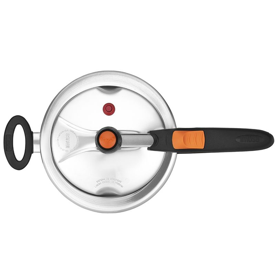 Olla a Presion IMUSA Smart Cierre Interno 3L 6