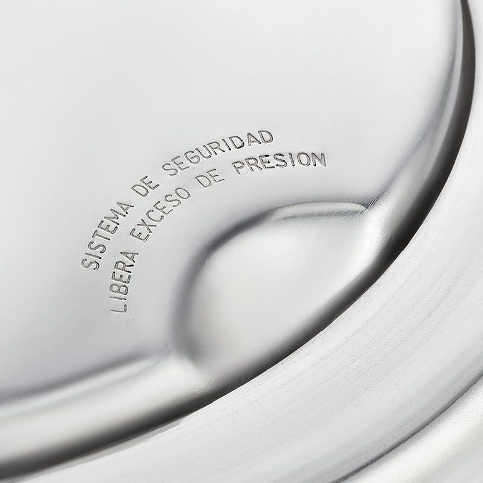 Olla a Presion IMUSA Smart Cierre Interno 4.5 L 7