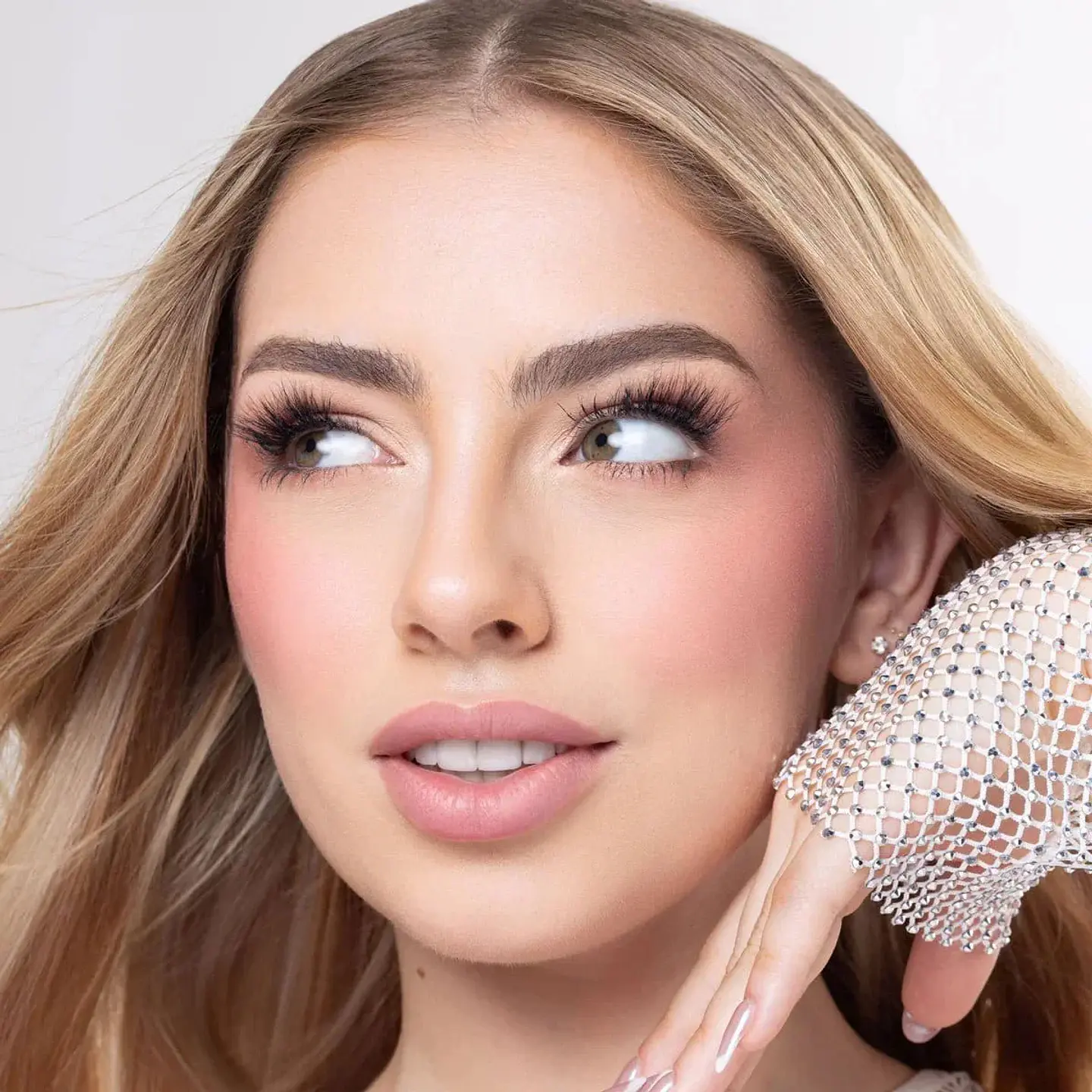 Stay Blushin' Cute - Bálsamo Para Labios y Mejillas 11