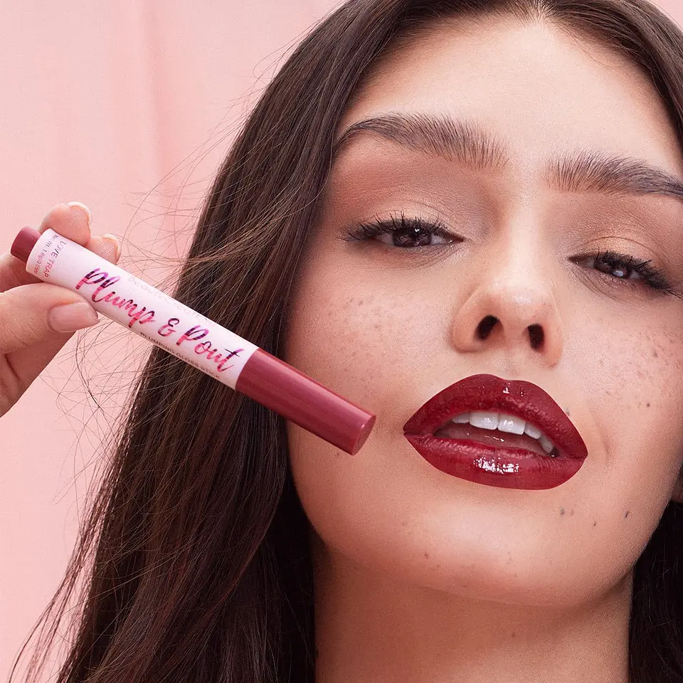 PLUMP & POUT GLOSS STICK 3