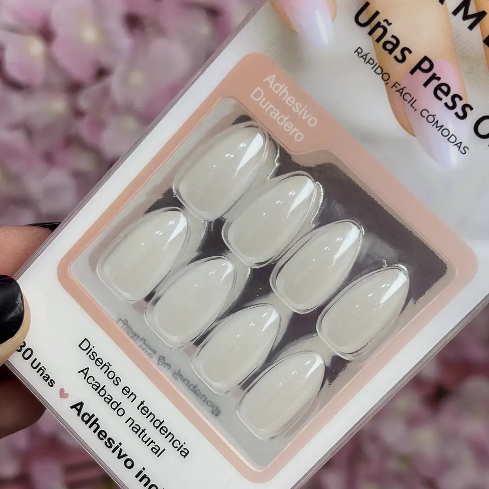 UÑAS PRESS ON 