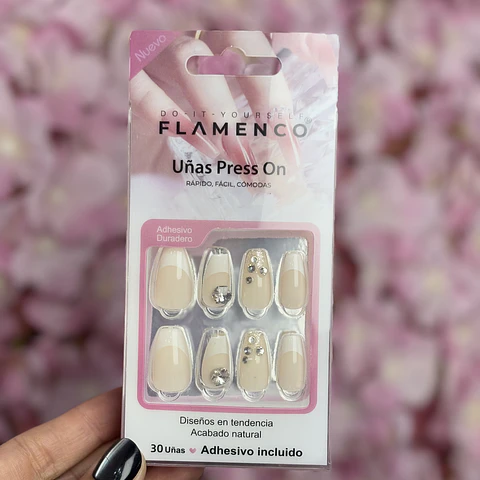 uñas press on "francesas con diamantes"