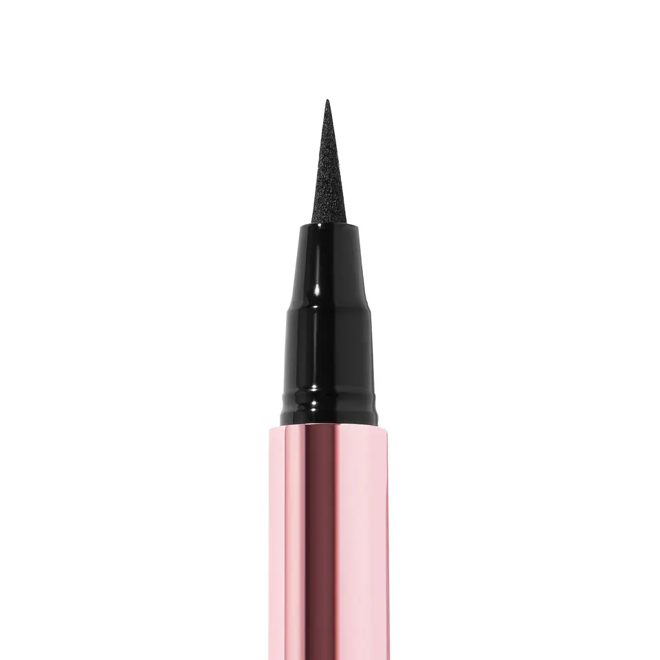 Delineador líquido On Point (negro) 3