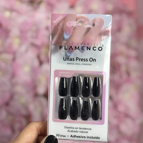 uñas press on "negras ojo de gato"
