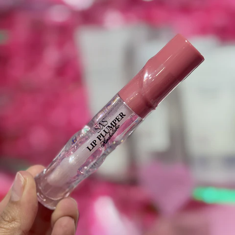 LIP plumper “hinchalabios”