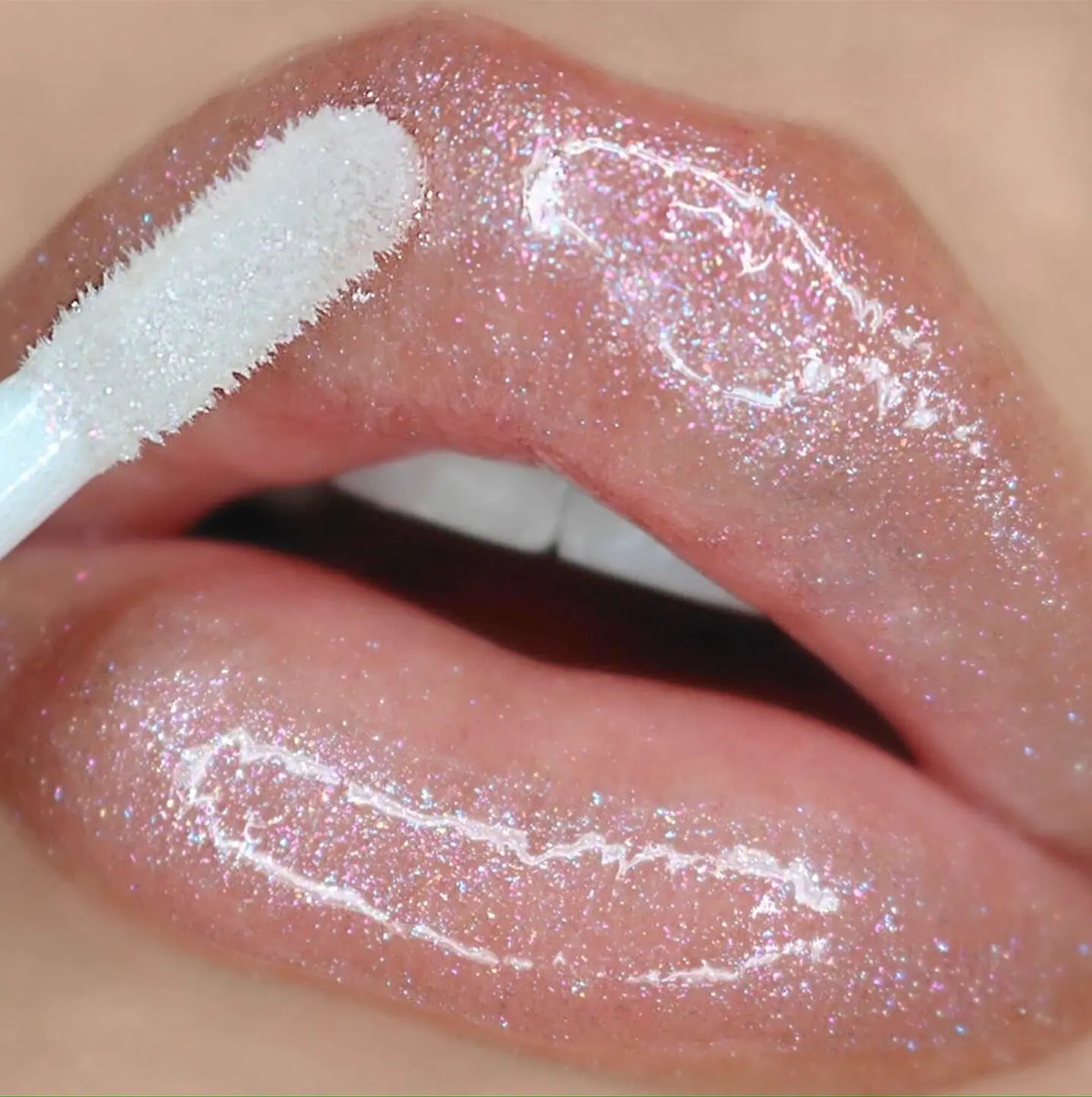 lip gloss 