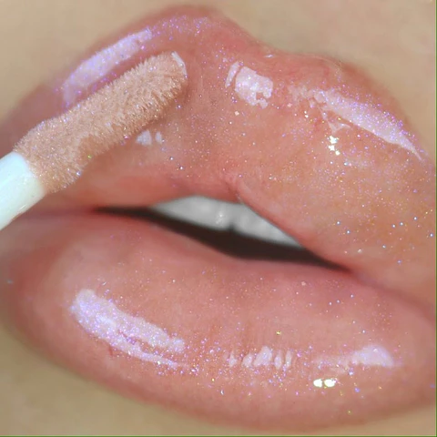lip gloss  "Hello Darling"