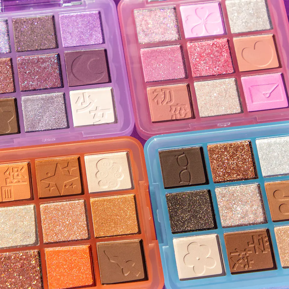 Chibi Manga 9 Color Eyeshadow Palette 1