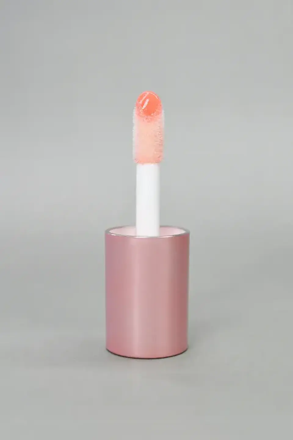 Lip gloss con color  “01” 3