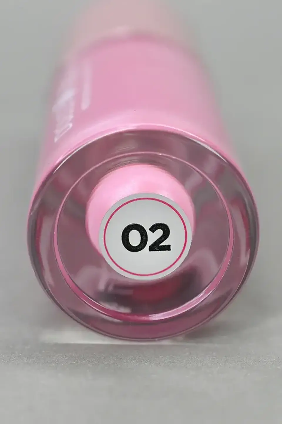 Lip gloss con color  “02” 3