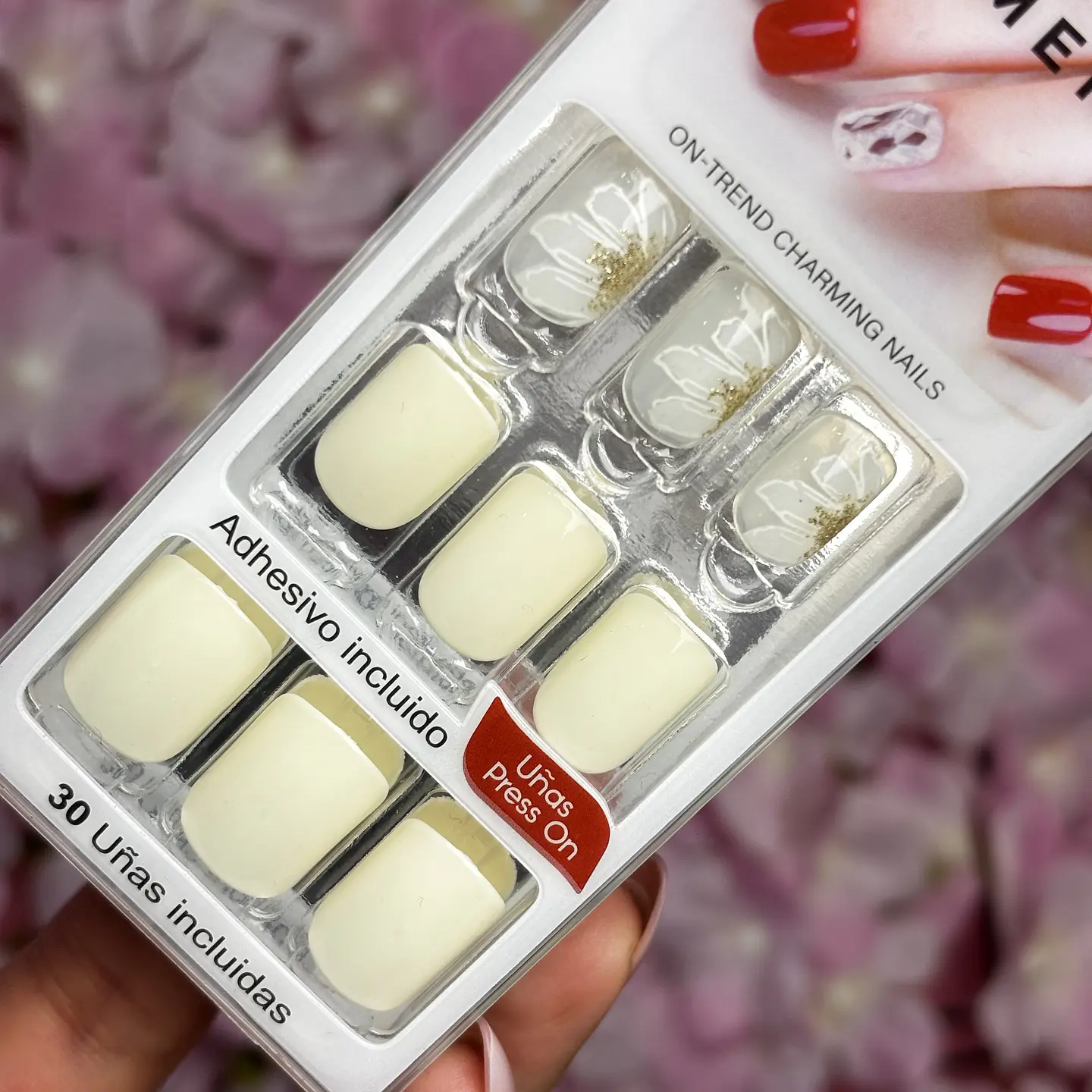 uñas press on flor 2