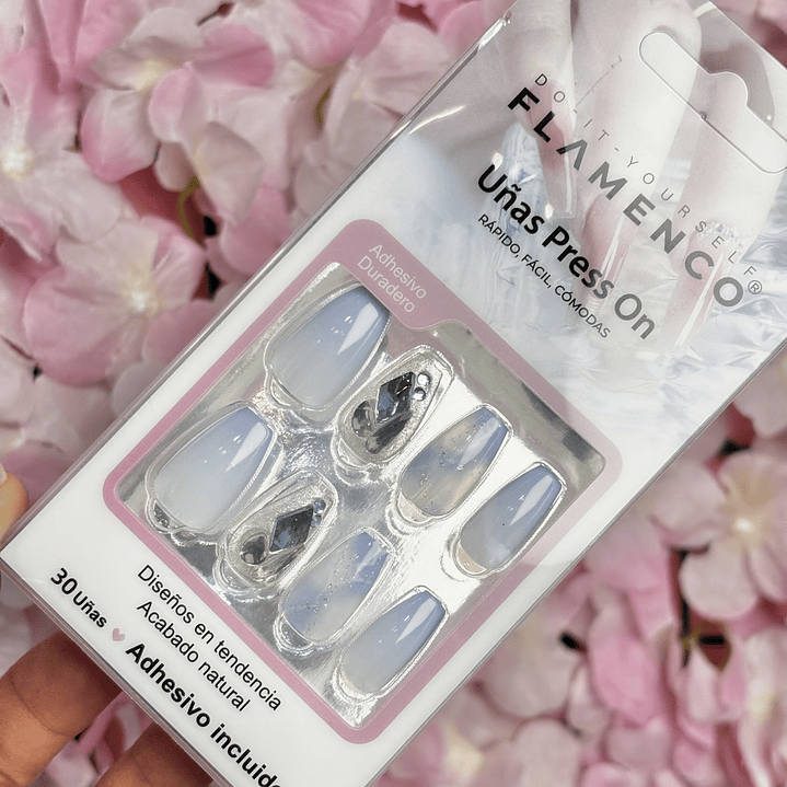 uñas press ON celeste  2