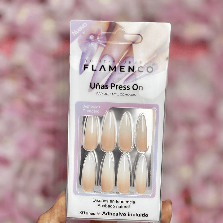 uñas press on “degrade” 1
