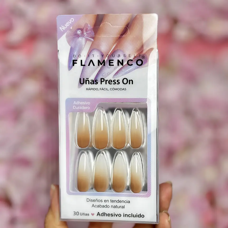 uñas press on “degrade” 1