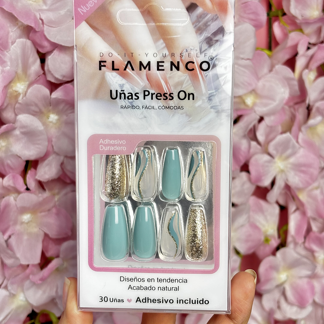 uñas press on (06) 1