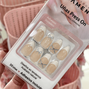 uñas press on lazo celeste (48)