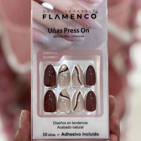 uñas press on café (43)