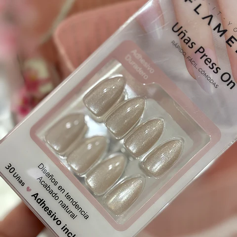 uñas press on (17)