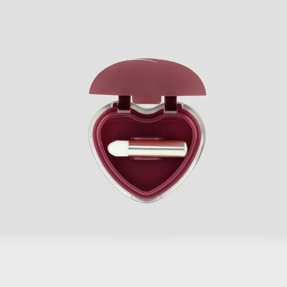 Cutie  para labios y mejillas con pincel 3