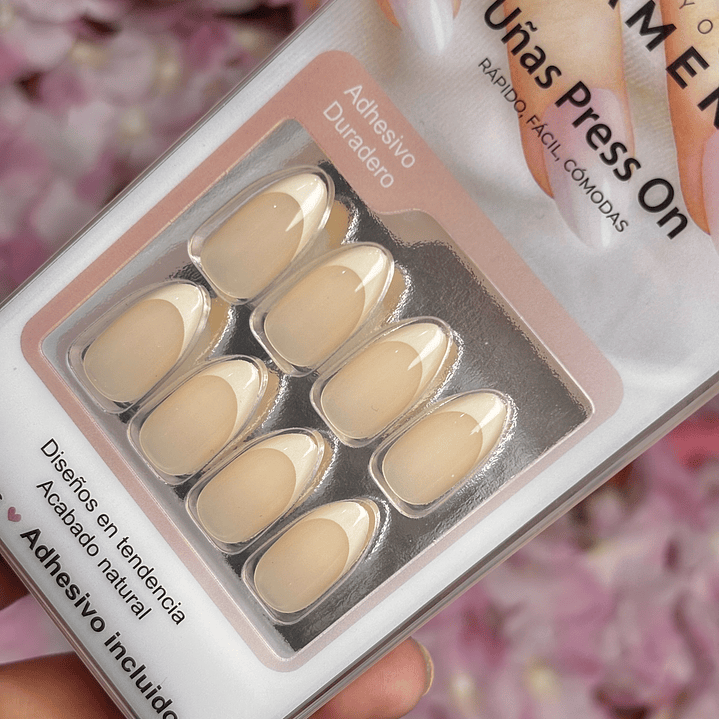 uñas press on (01) 2