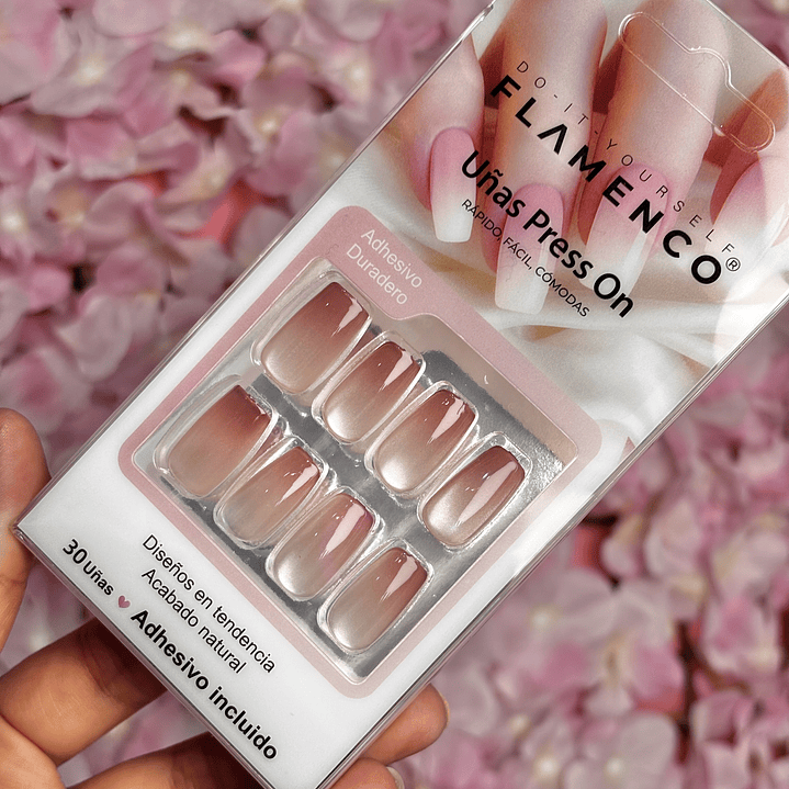 uñas press on (08) 4