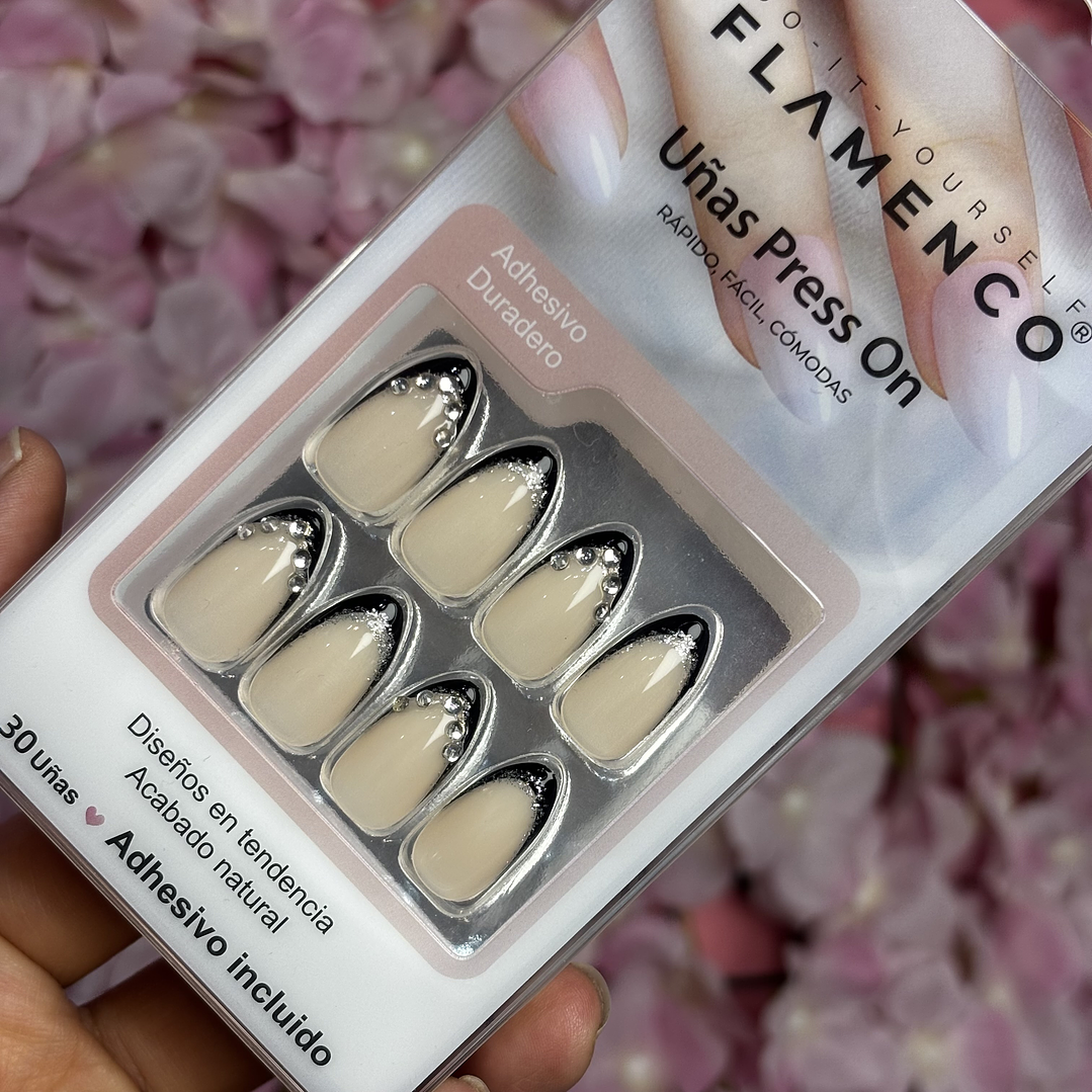 uñas press on (66) 2