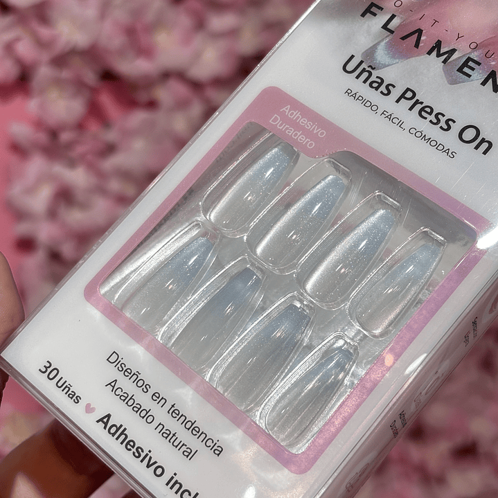 uñas press on (01) 3