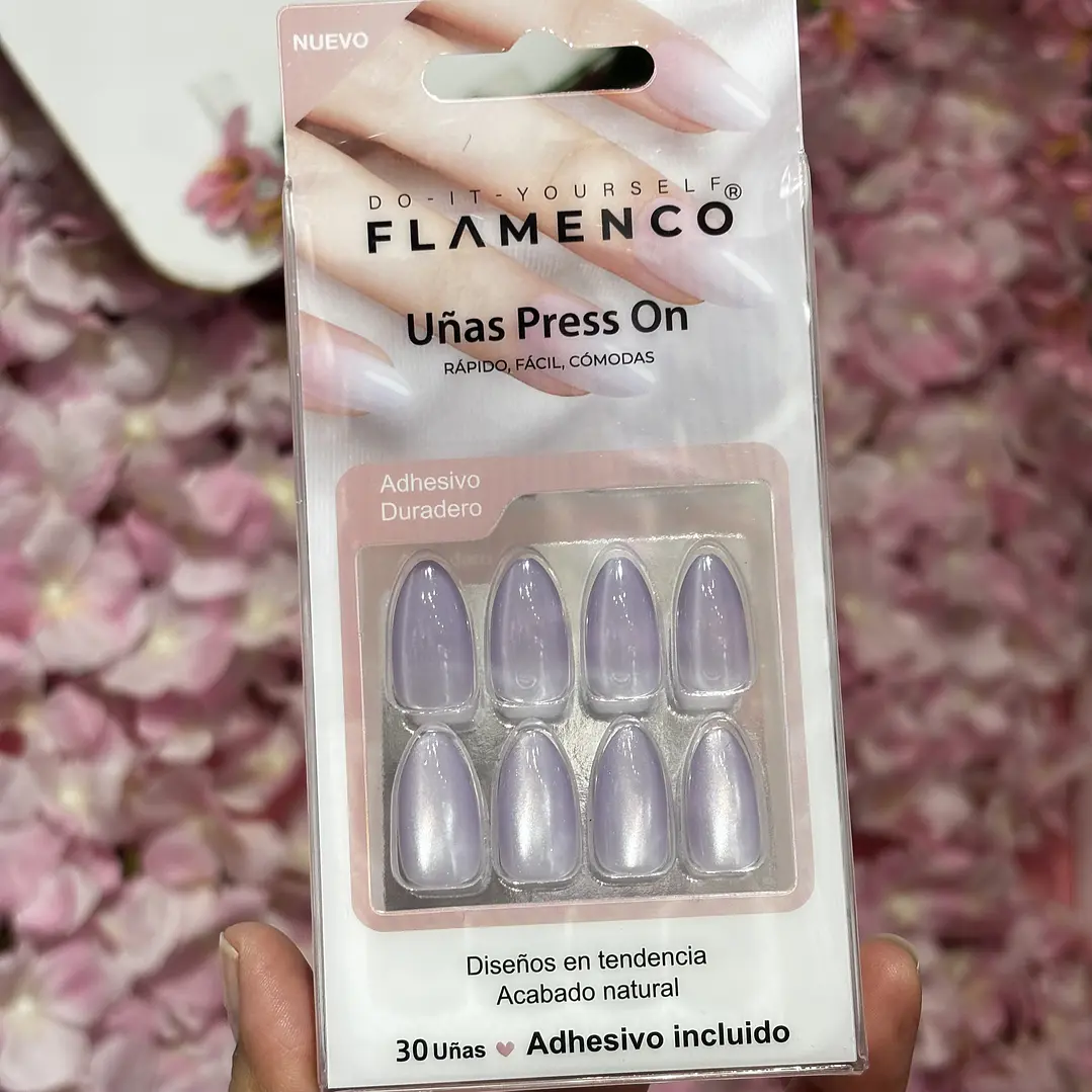 uñas press on lilas 1