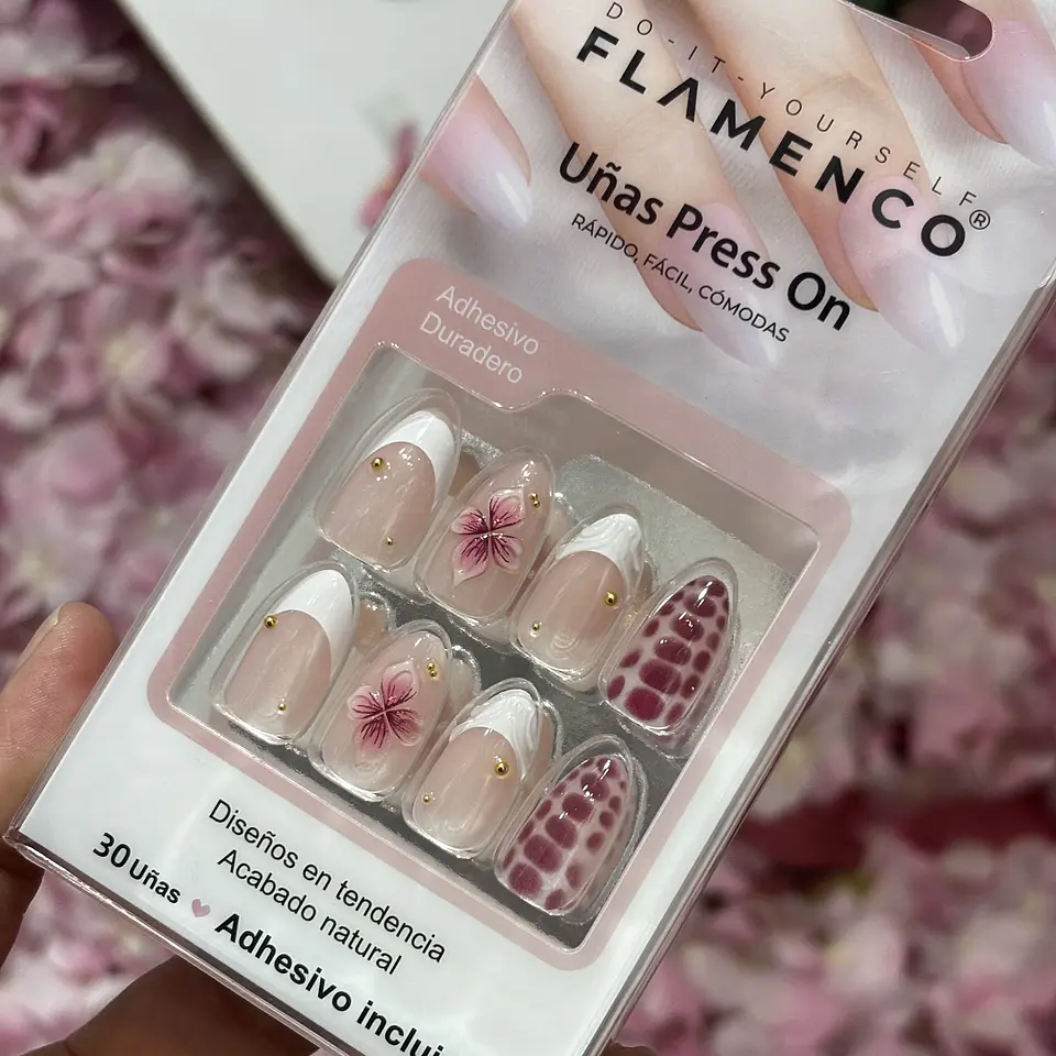 uñas press on 3D 4