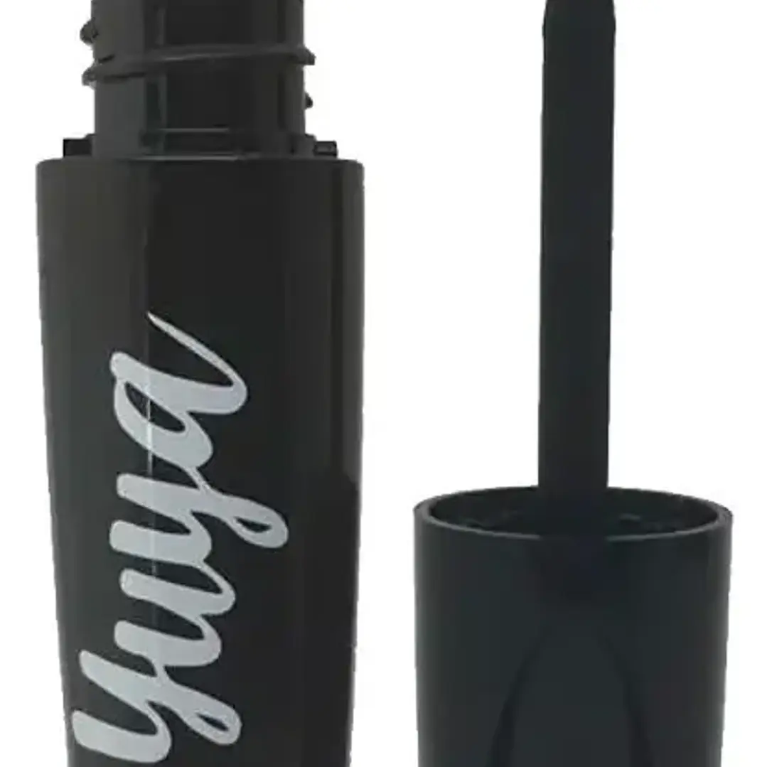 mascara de pestañas negra 4