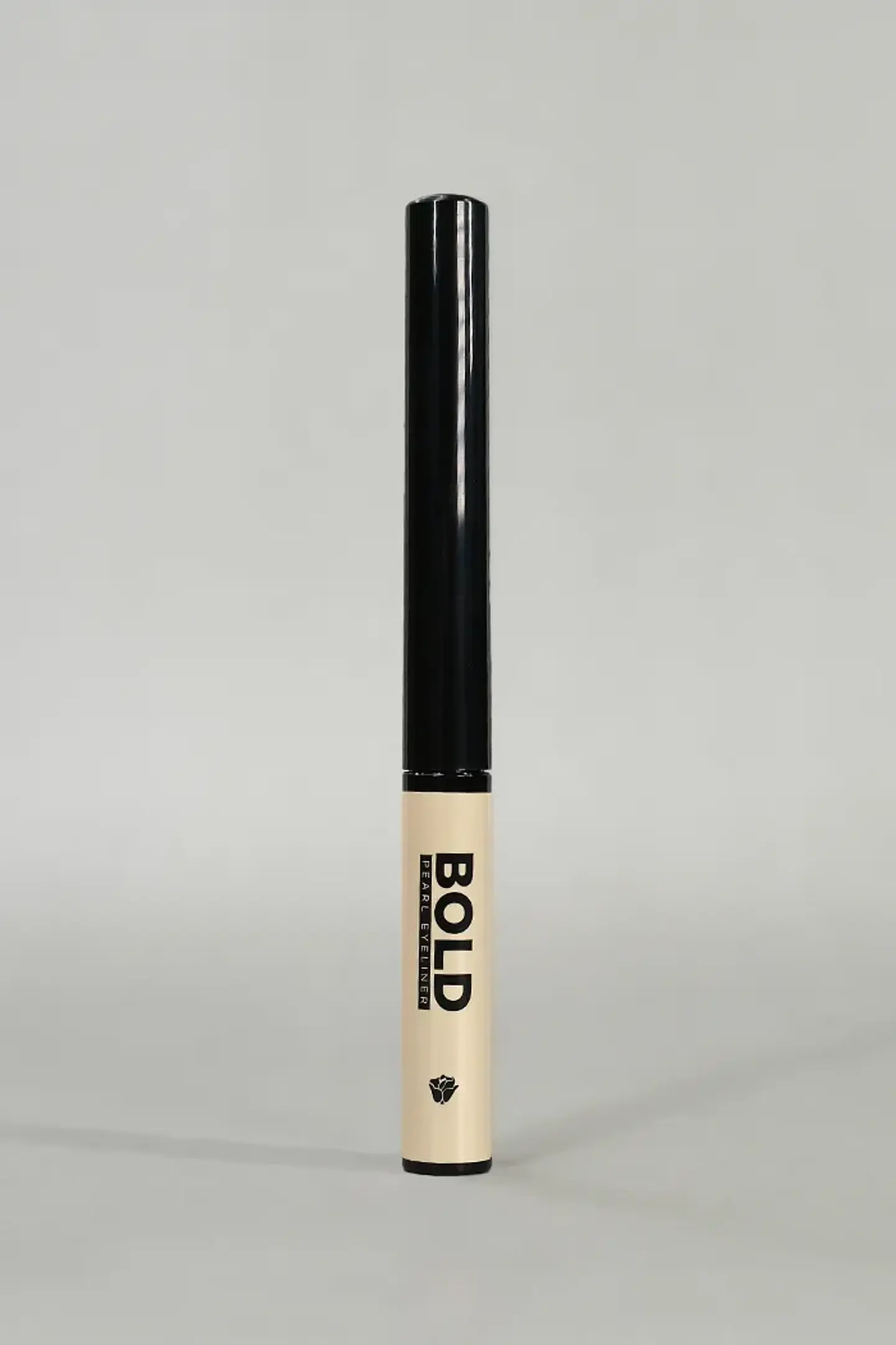 Delineador Perlado 16