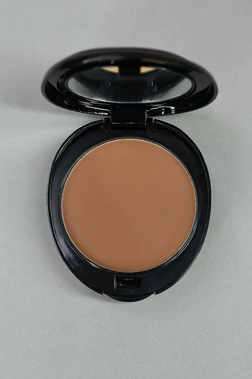 Polvo Compacto 8