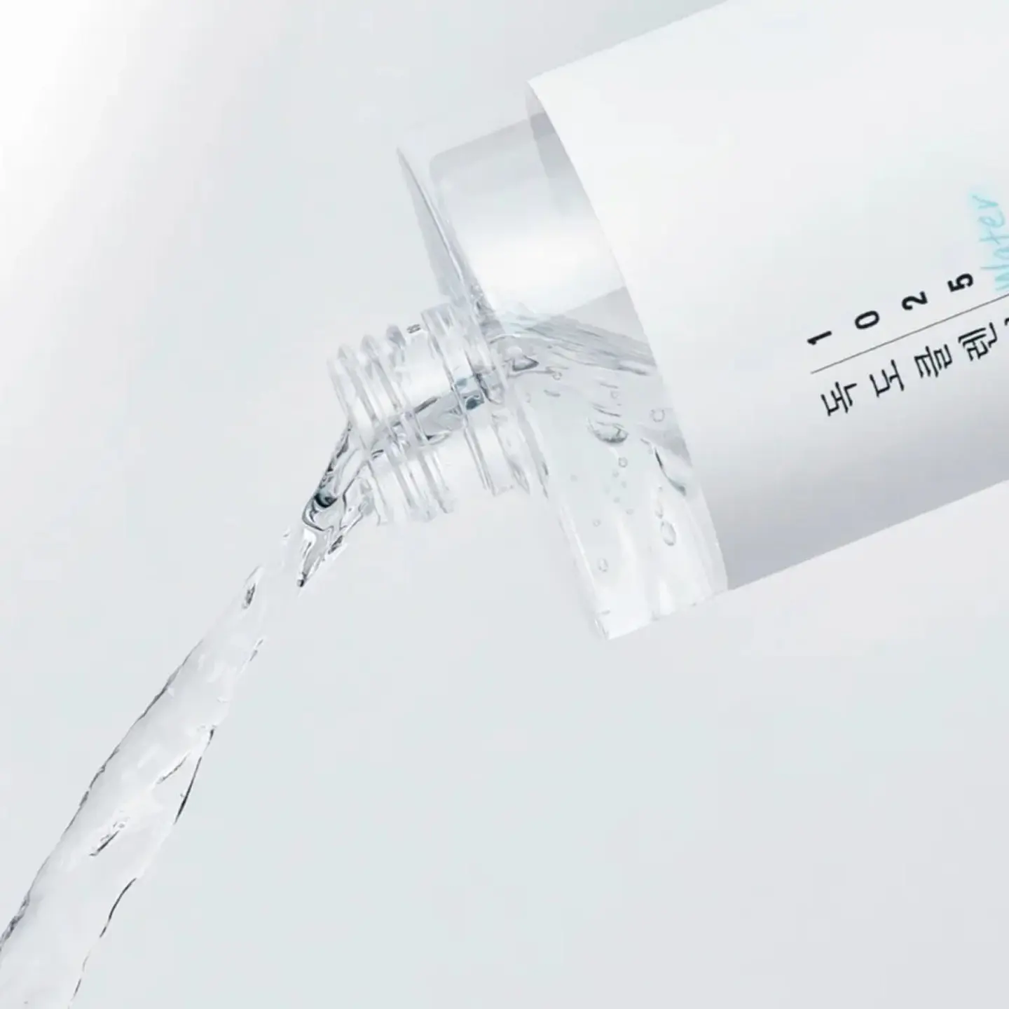 Dokdo Cleansing Water 400ml 3