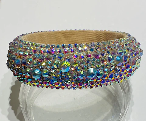 Pulsera 25mm con cristales tornasol