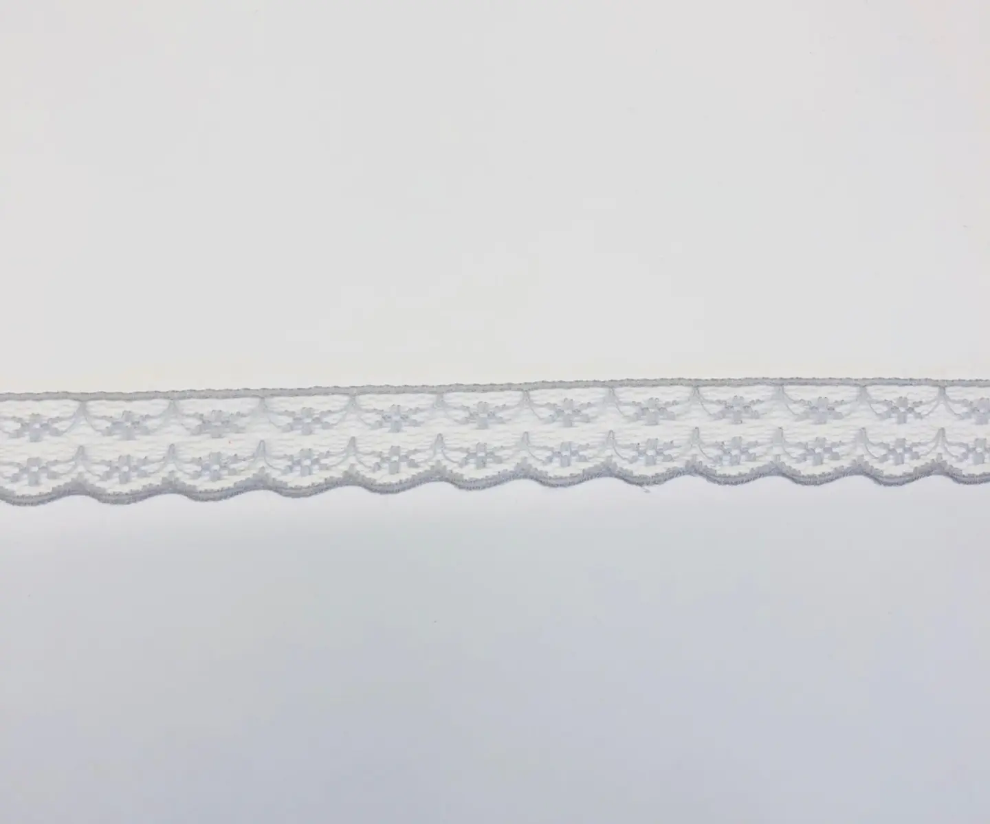 Encaje 2cm  4