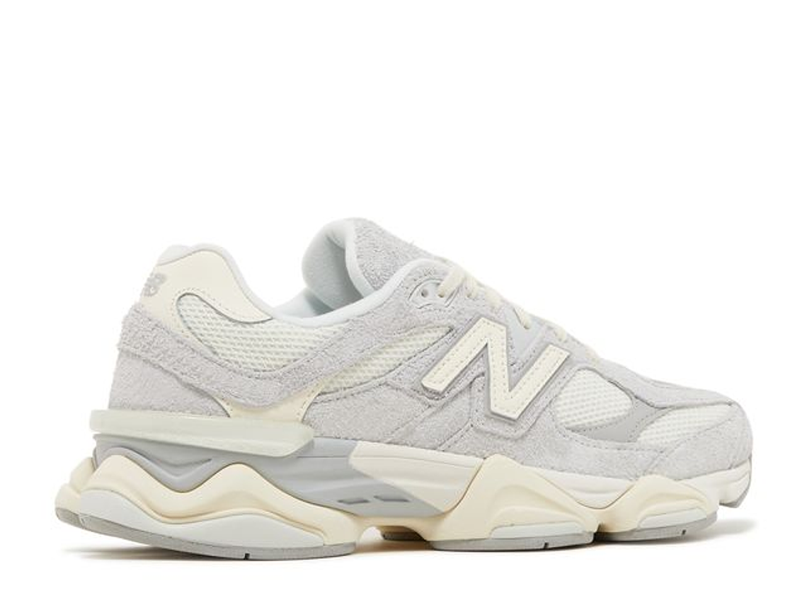 NEW BALANCE 9060 'QUARTZ GREY' 3