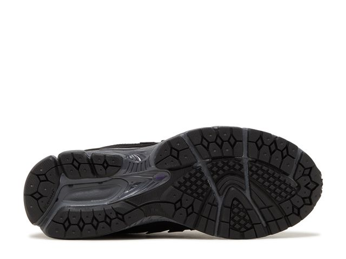 NEW BALANCE 1906R CORDURA 'POUCH - BLACK' 4