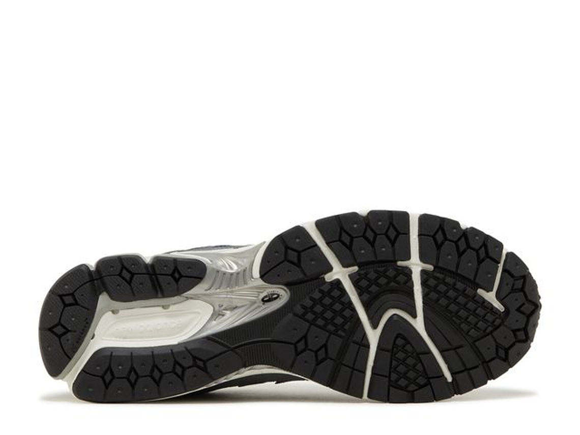 NEW BALANCE 1906R 'TITANIUM' 4