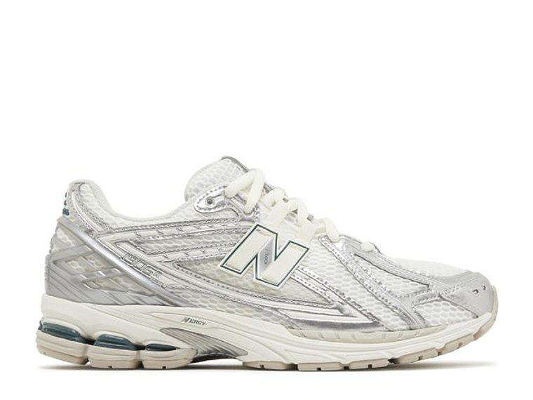 NEW BALANCE 1906R 'SILVER METALLIC CREAM' 1
