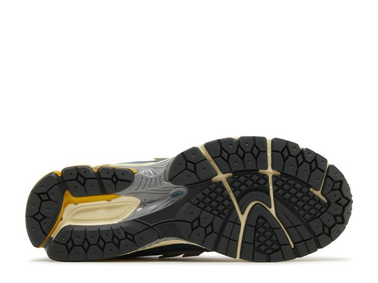 NEW BALANCE 1906R 'NEW SPRUCE' 4