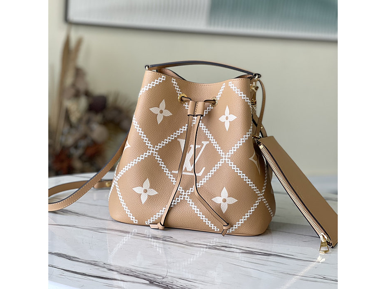 Louis Vuitton N¨¦oNo¨¦ MM Bucket Bag 14