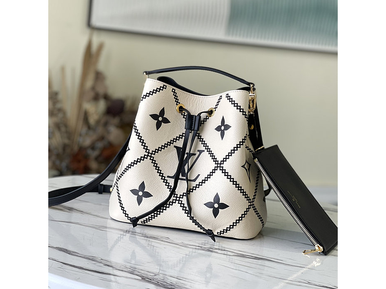 Louis Vuitton N¨¦oNo¨¦ MM Bucket Bag 15