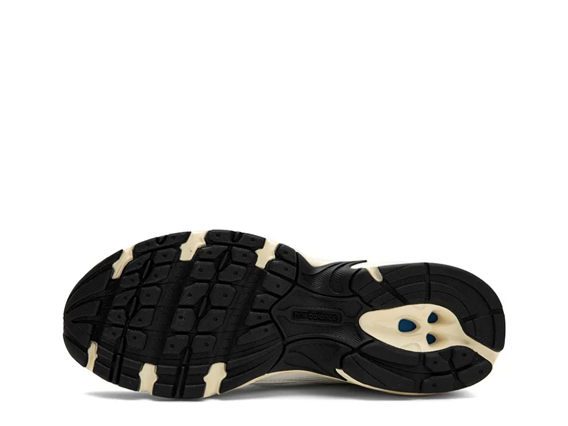 NEW BALANCE 530 'WHITE METALLIC SILVER' 5