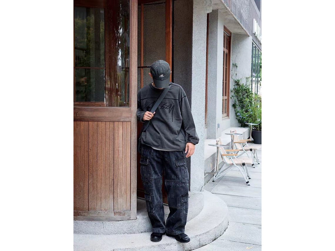 Stussy FW24 FOOTBALL CREW PIGMENTDYED COTTON 3