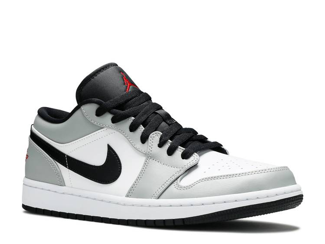 AIR JORDAN 1 LOW 'LIGHT SMOKE GREY' 2