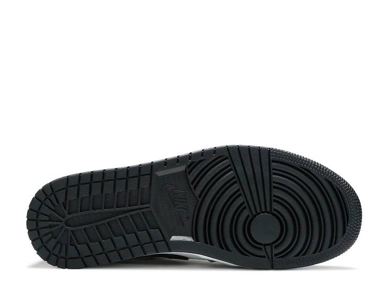 AIR JORDAN 1 LOW 'LIGHT SMOKE GREY' 4