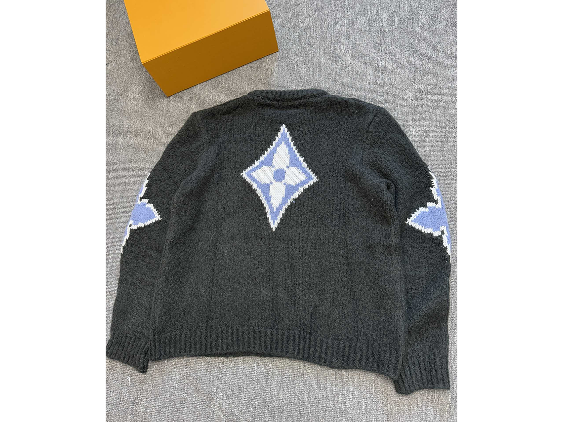LOUIS VUITTON SKI Sweater 1